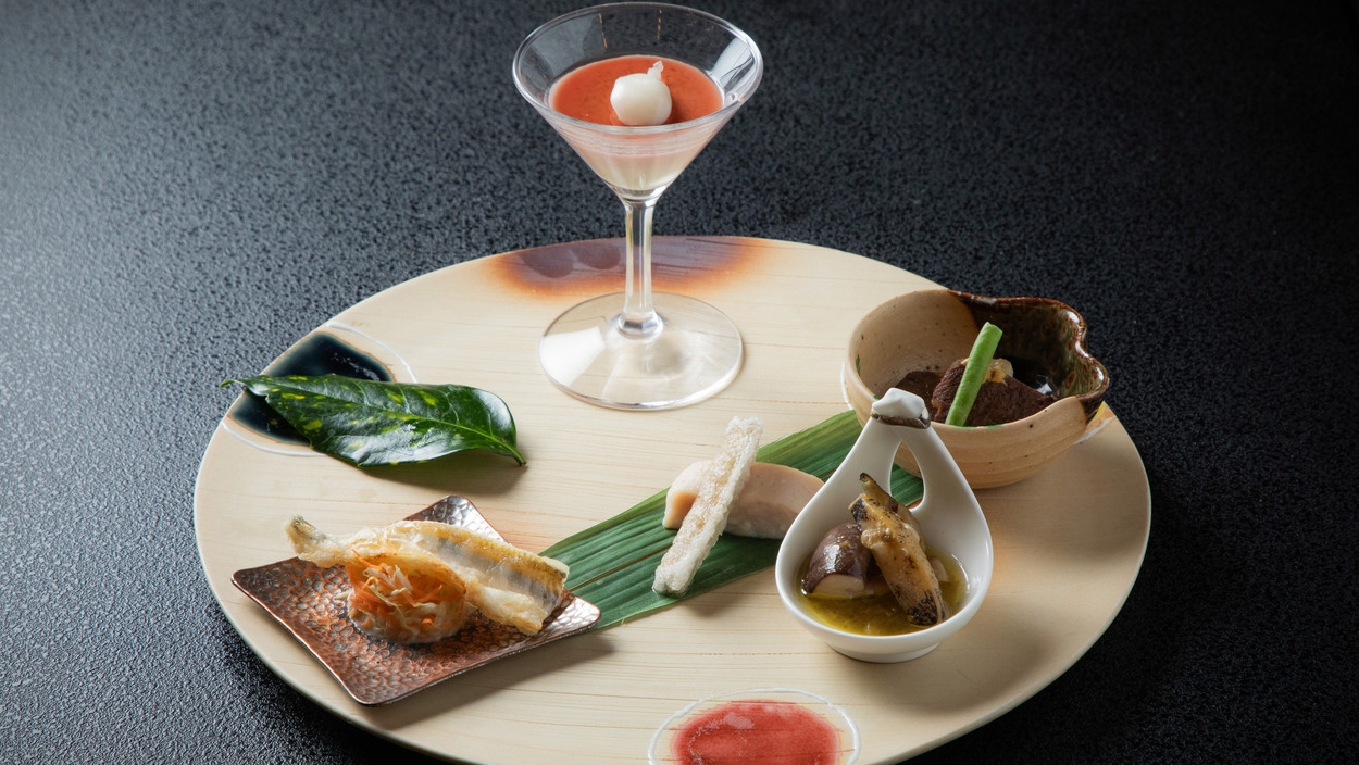 【楽天スーパーSALE】半個室食事処で和洋創作会席を堪能／1泊2食