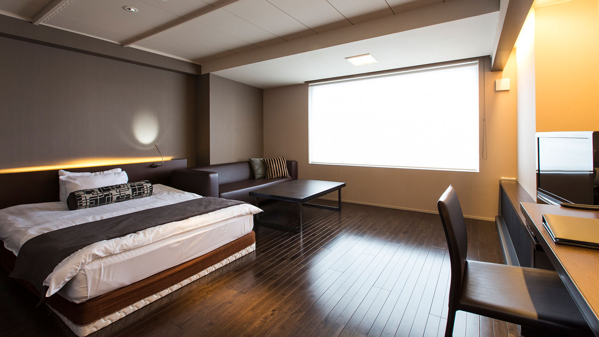 【OHITORISAMA一例】スタイリッシュな雰囲気が漂う大人の空間