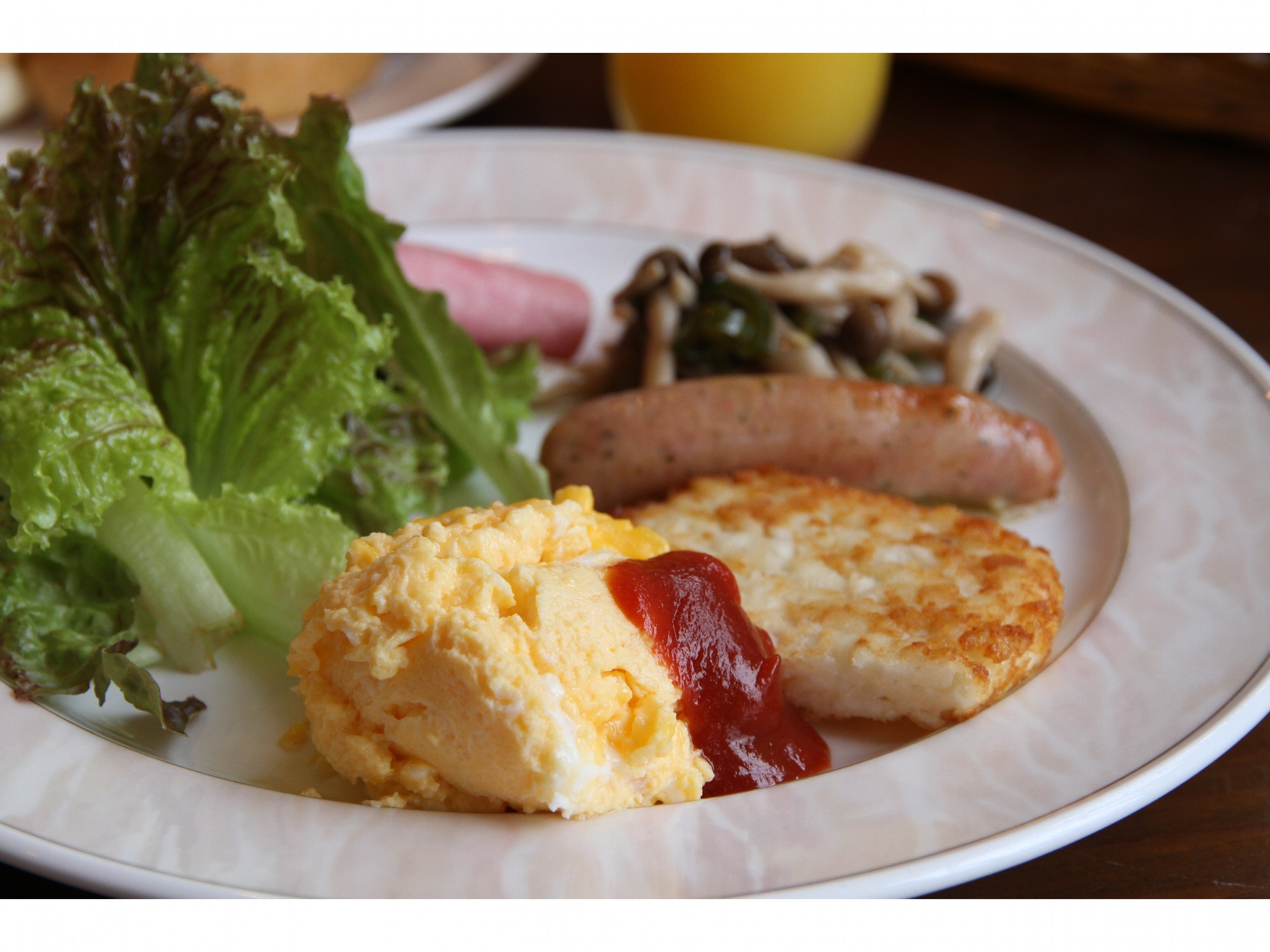 朝食一例　素材にこだわって　丁寧にお作りしています