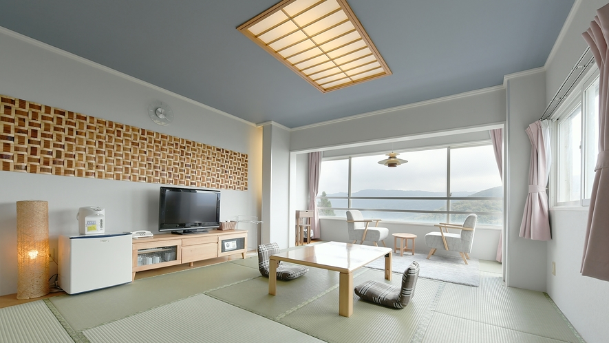 【和室】12畳★芦ノ湖ビュー★デザイン性の高い和室から芦ノ湖をお楽しみいただけます！