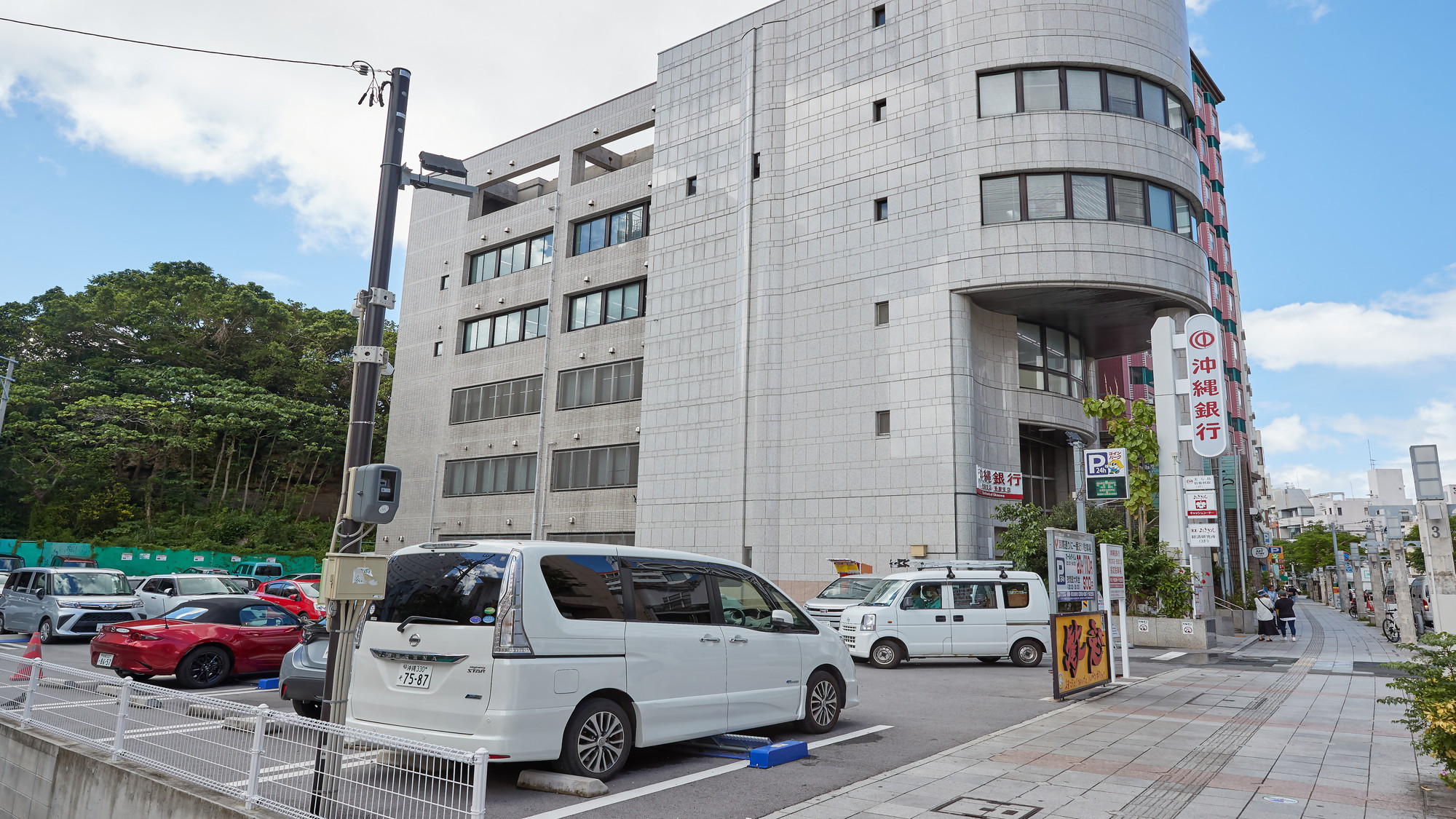 ◆ホテル駐車場