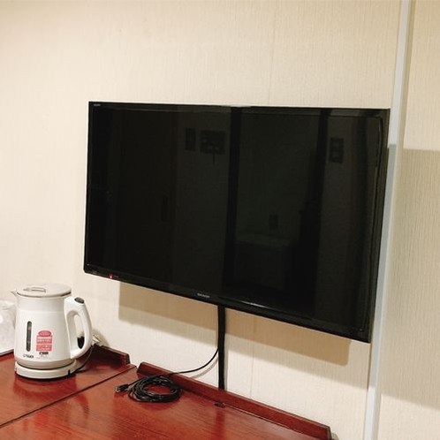 ３２型液晶テレビ（壁掛けテレビ）