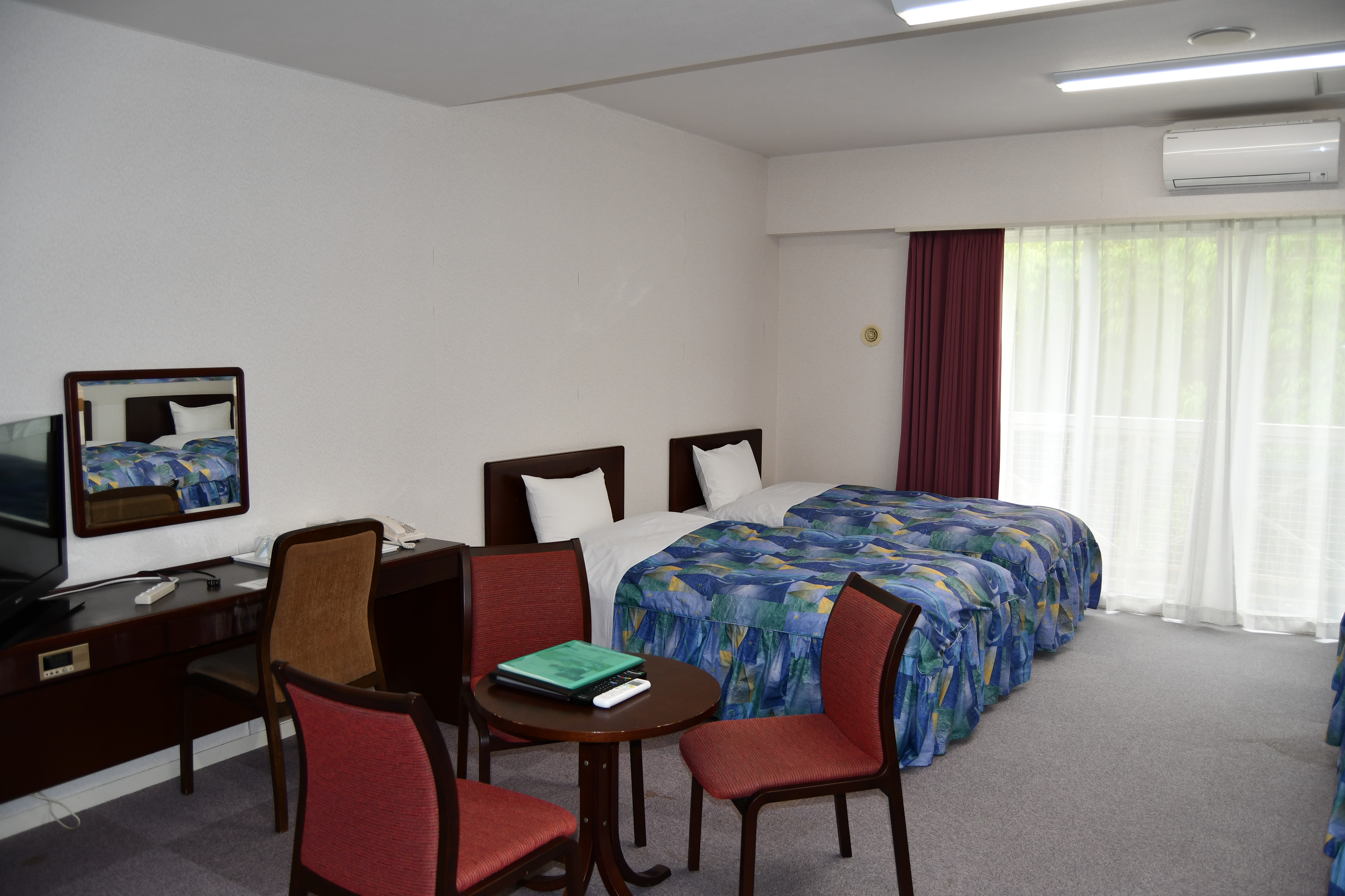 コテージ棟洋室