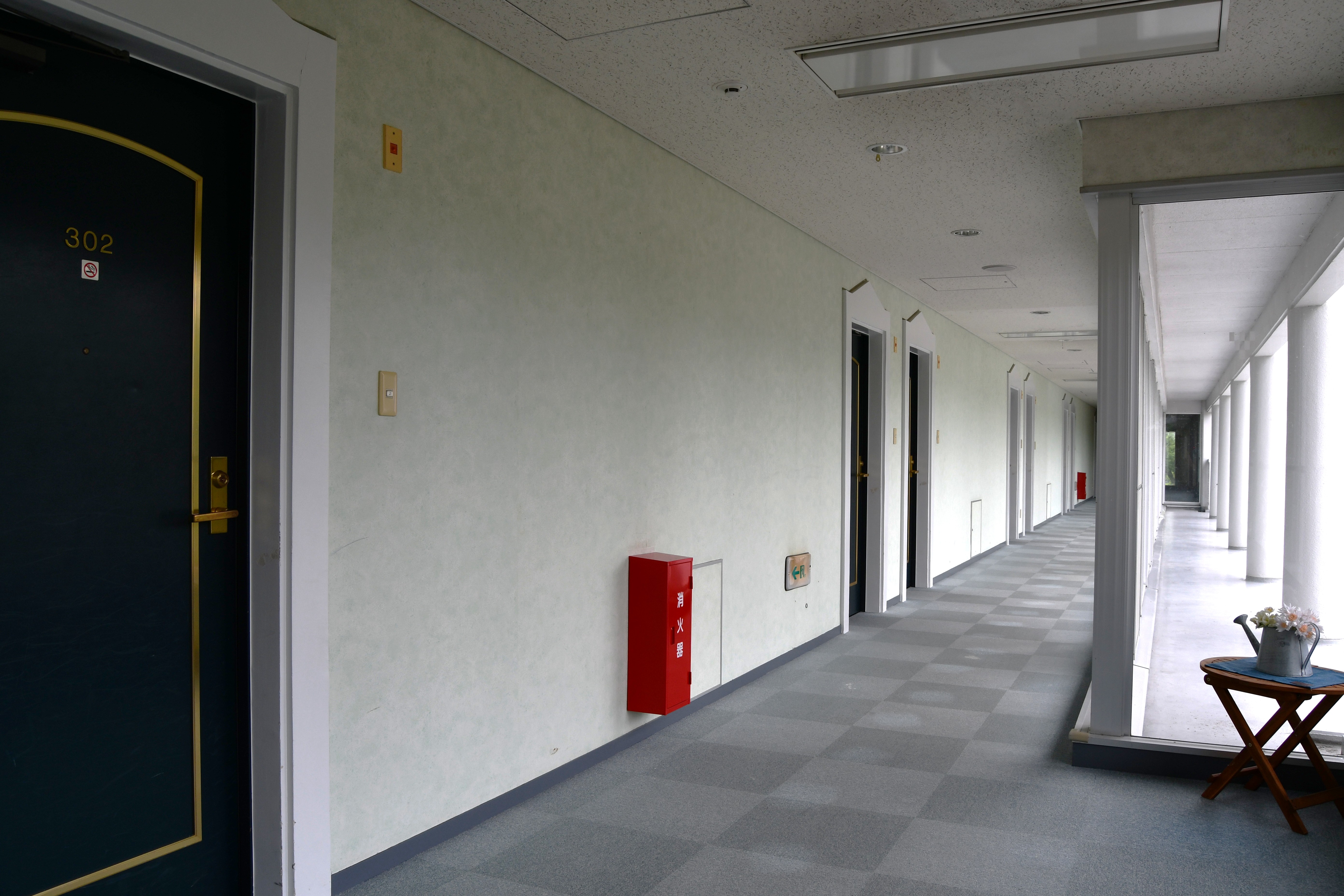 ホテル棟廊下