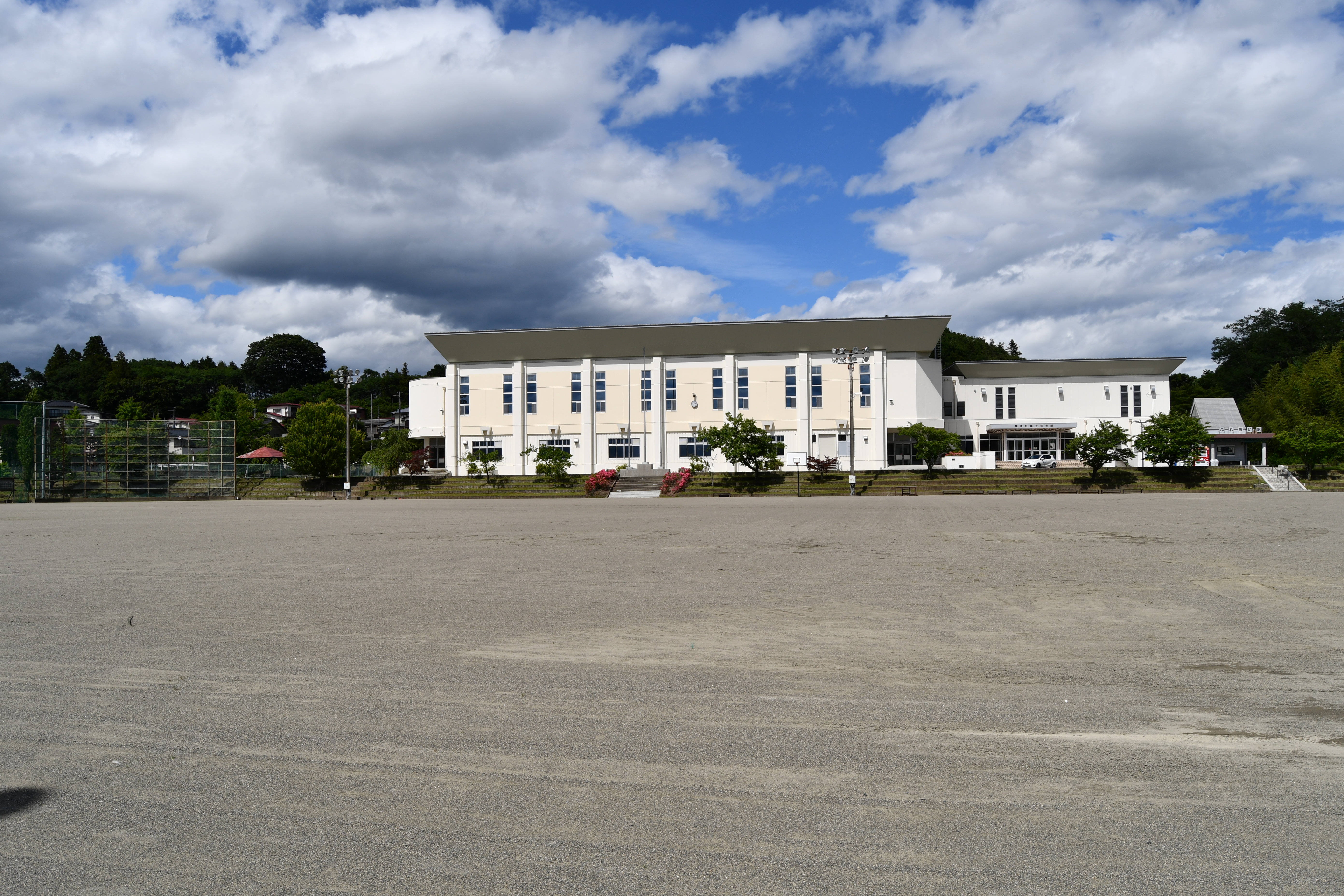 棚倉町体育館の外観