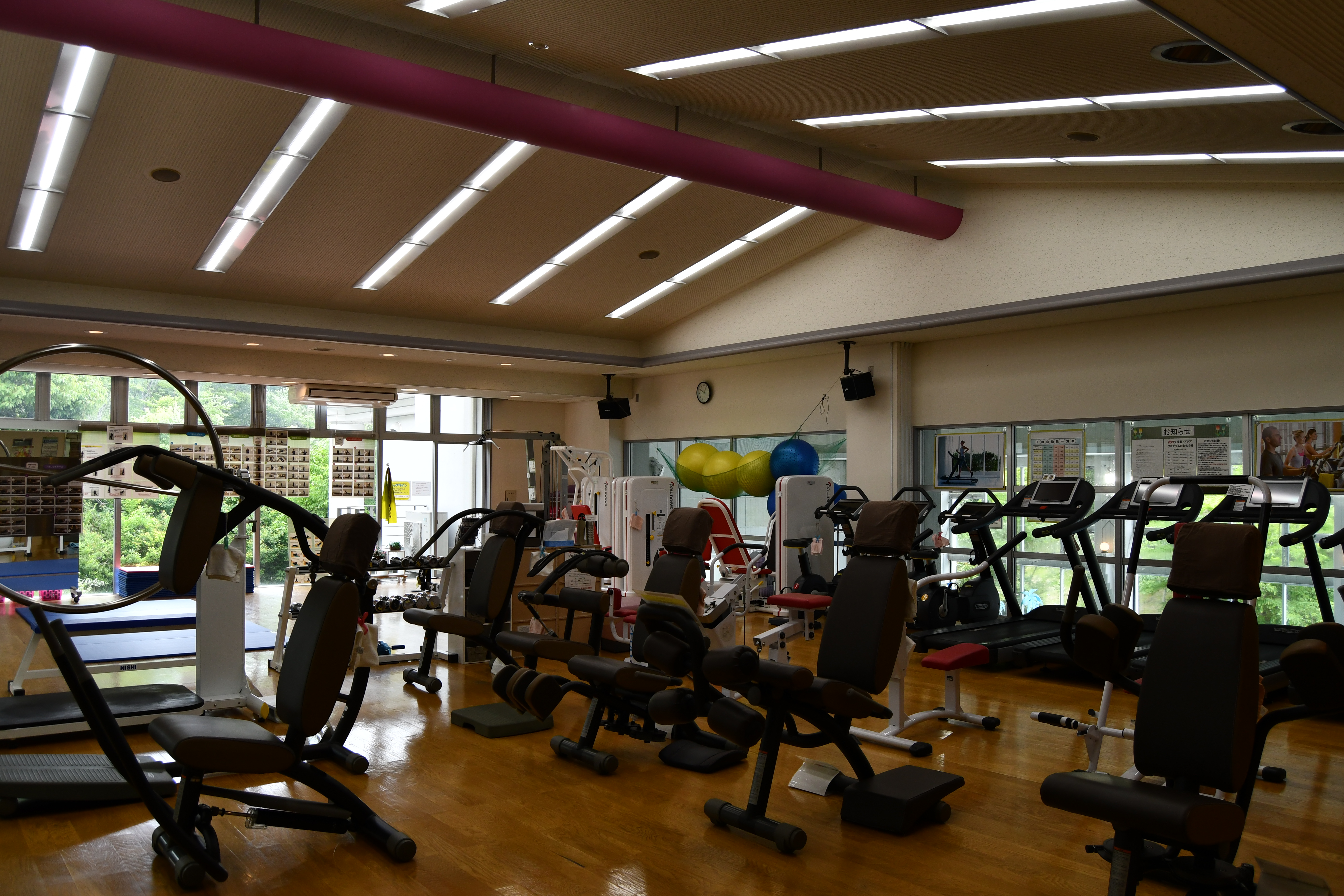 トレーニングジム