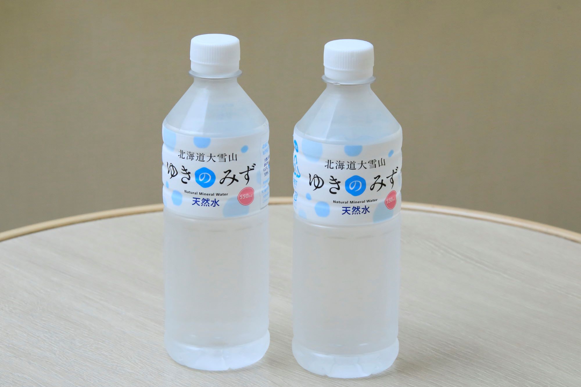 ◇客室備品　ミネラルウォーター1人1本