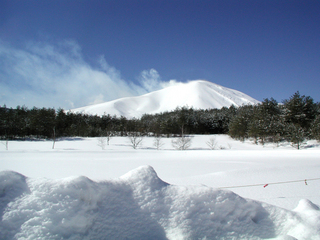 景色（冬の浅間山）