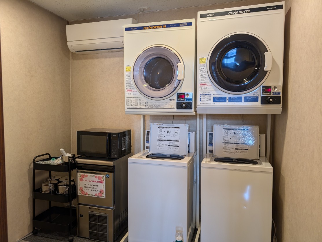 コインランドリー