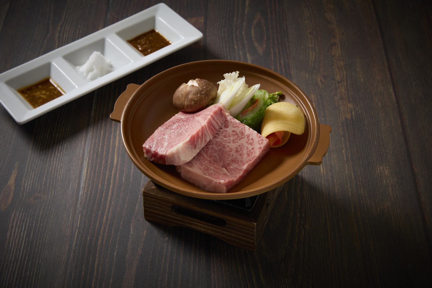 信州りんご和牛の陶板焼き（プラン専用料理）