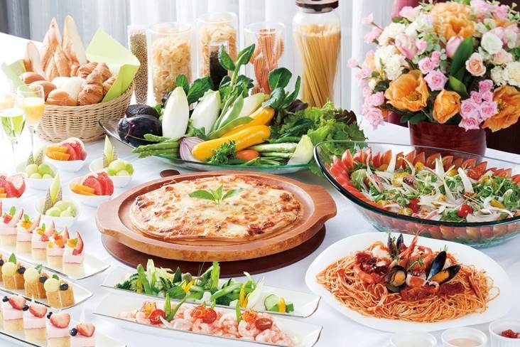 【プール入場券付】夏限定会場★ファミリー向け最大120分食べ飲み放題★1泊2食付プラン／和洋室
