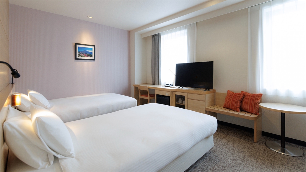 【デラックスツイン(南館) 30㎡】3名利用可能、ご家族やグループでのご利用に最適