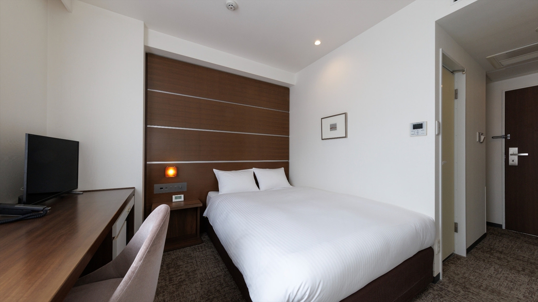 【スタンダードダブル（北館）16㎡】 ビジネスはもちろん観光にも使いやすいお部屋