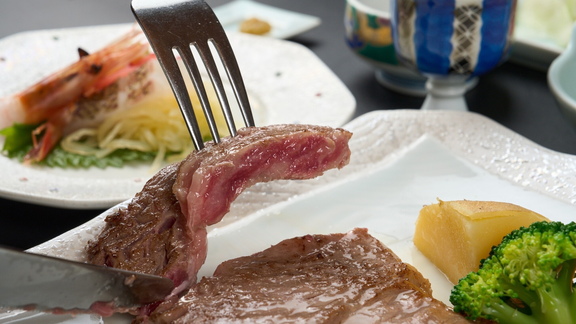 【2食付/グレードアップ】米沢牛を4種の食べ方で堪能！「米沢牛食べ尽くし」プラン【個室食】