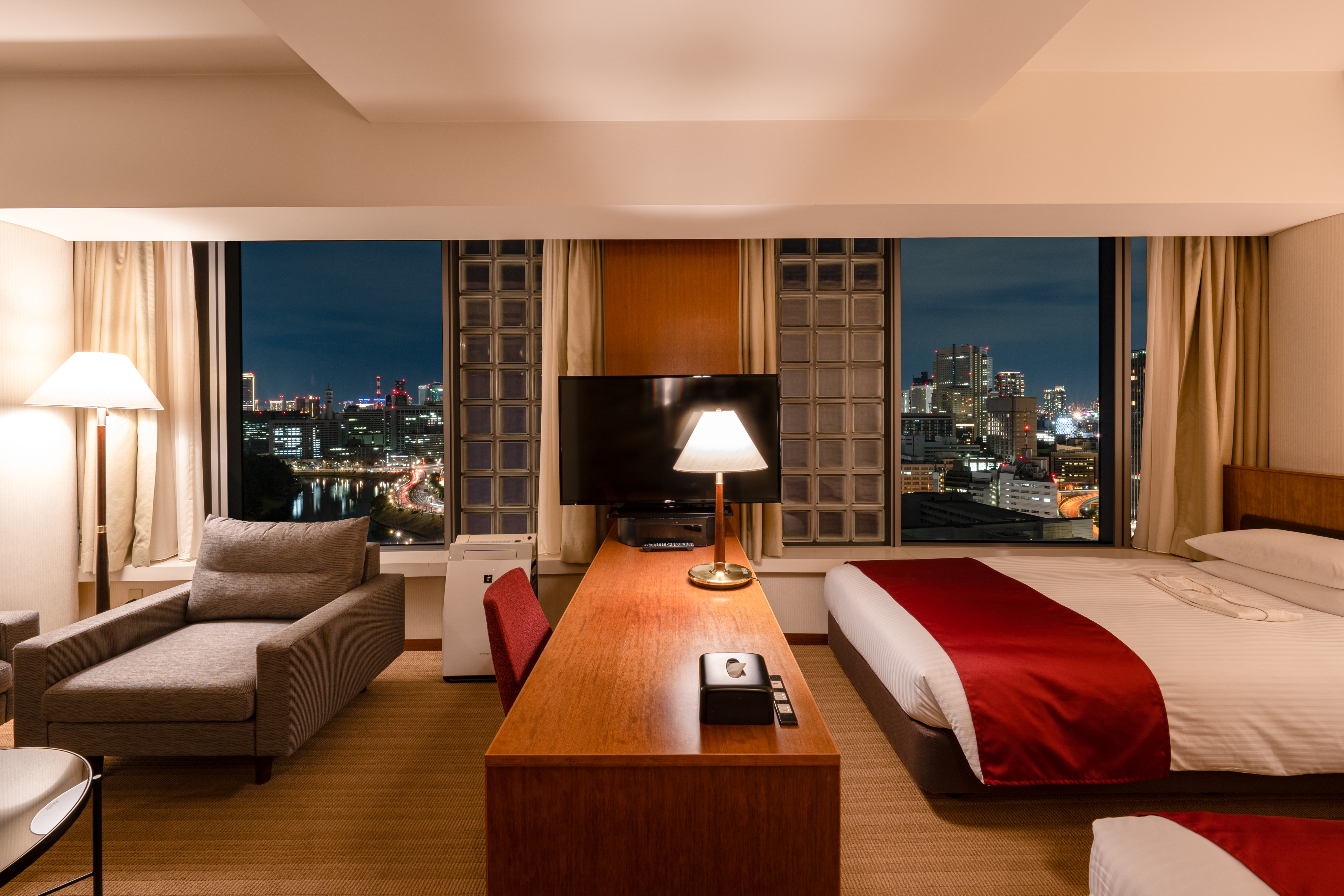 デラックスツイン（37㎡・ベッド幅110cm）