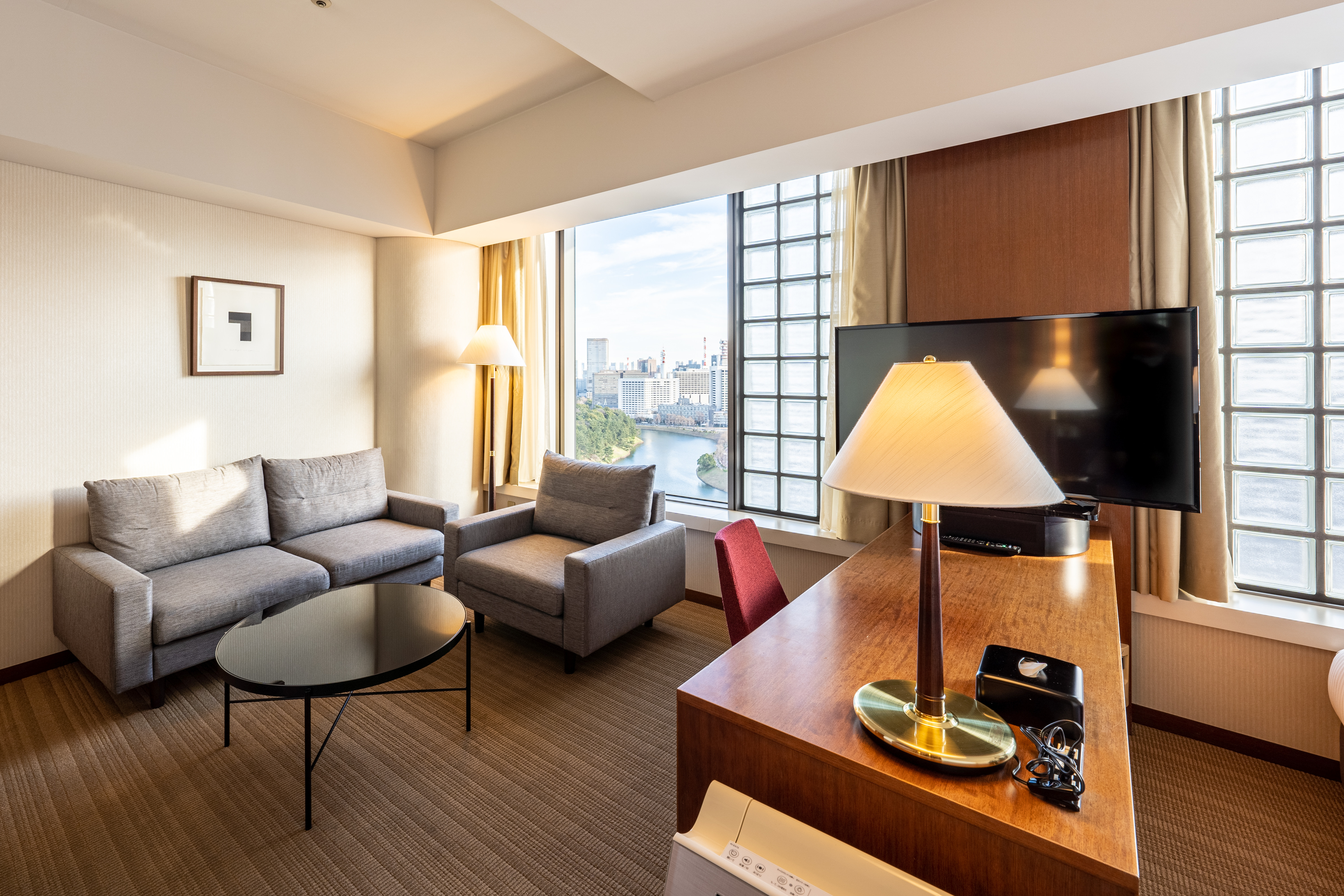 デラックスツイン（37㎡・ベッド幅110cm）