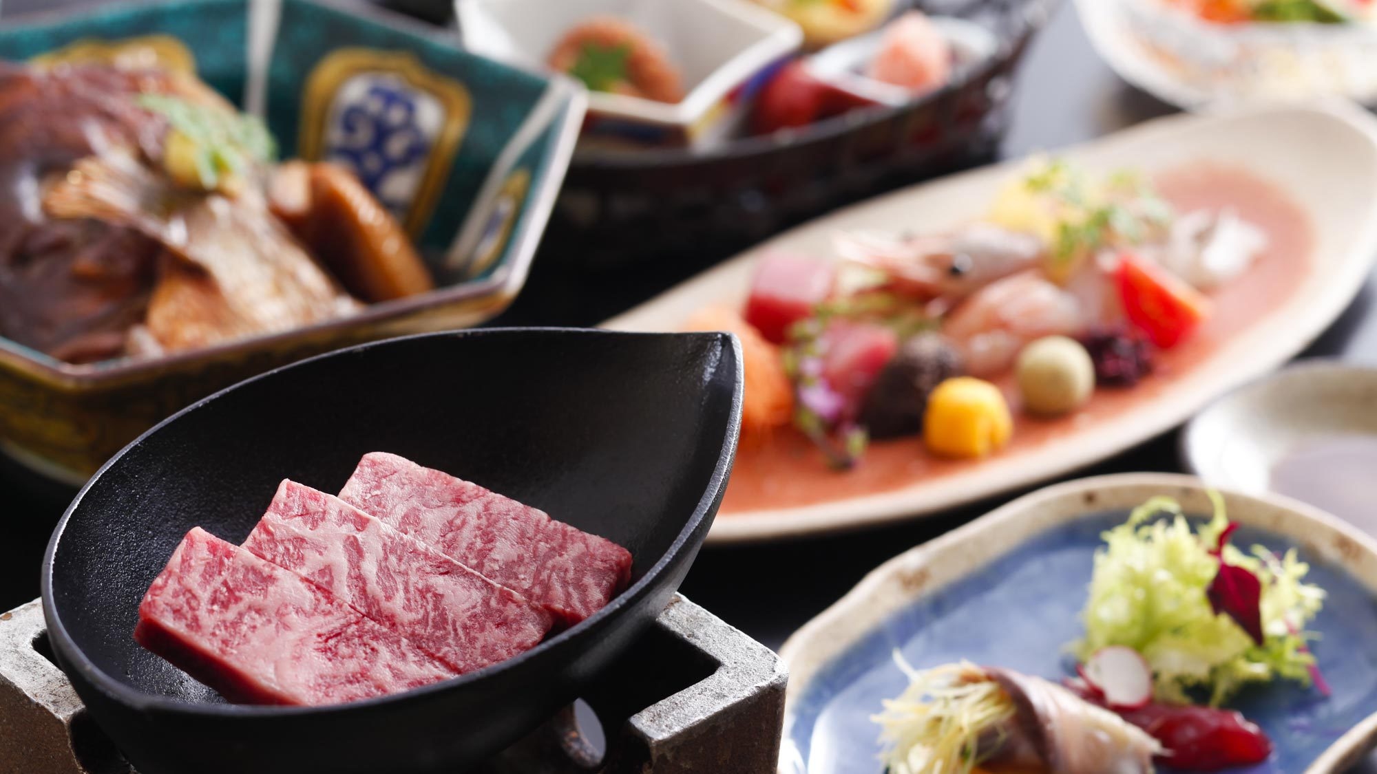 【貸切風呂付★会場食でお得に自在上撰会席】日本海の幸「のどぐろ」か「鮑」「牛肉」からメインを選ぼう♪