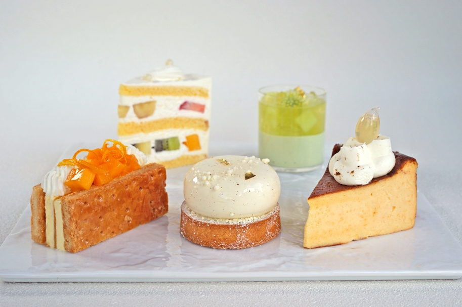 【POLAフェイスケア４点付】女子会プラン☆１２時チェックアウト＆スイーツチケットプレゼント♪朝食付