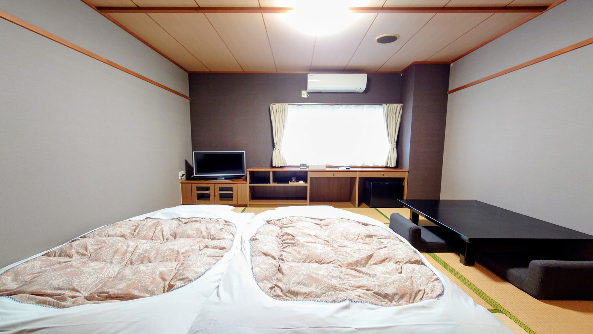 別館【禁煙】和室４名部屋（バス・トイレ共有）
