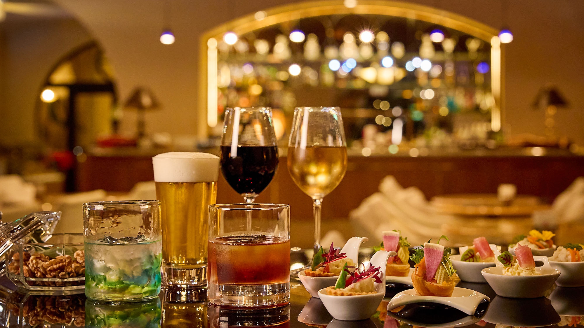 【アリビラ・プライム特典付】水平線を目線の高さに臨むアリビラスイート・空港-ホテル間タクシー送迎付