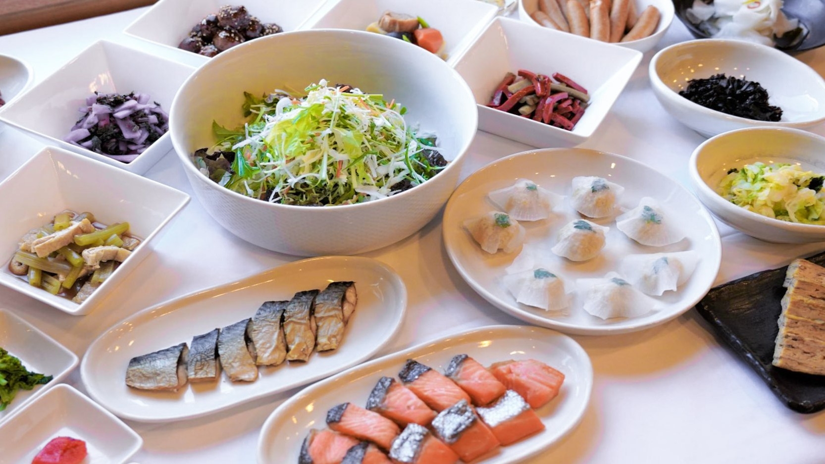 【楽天ポイント20％】連泊でお得！清掃なしで１日５００円ＯＦＦ（朝食付き）