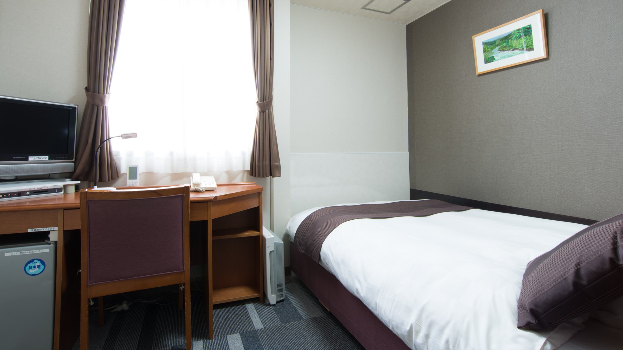 スタンダードシングルルーム（13㎡）