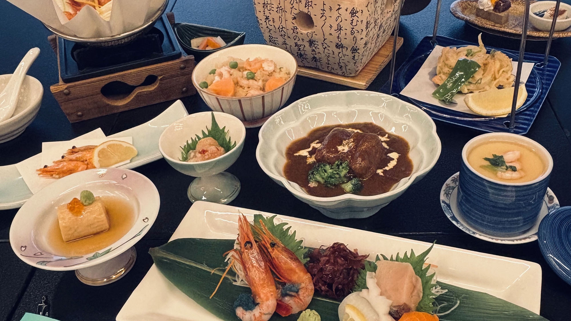 【南蛮海老会席】＜お造り・鍋物・揚げ物など5品が海老！＞甘みと味噌の濃厚さを味わう新潟沖の海老づくし