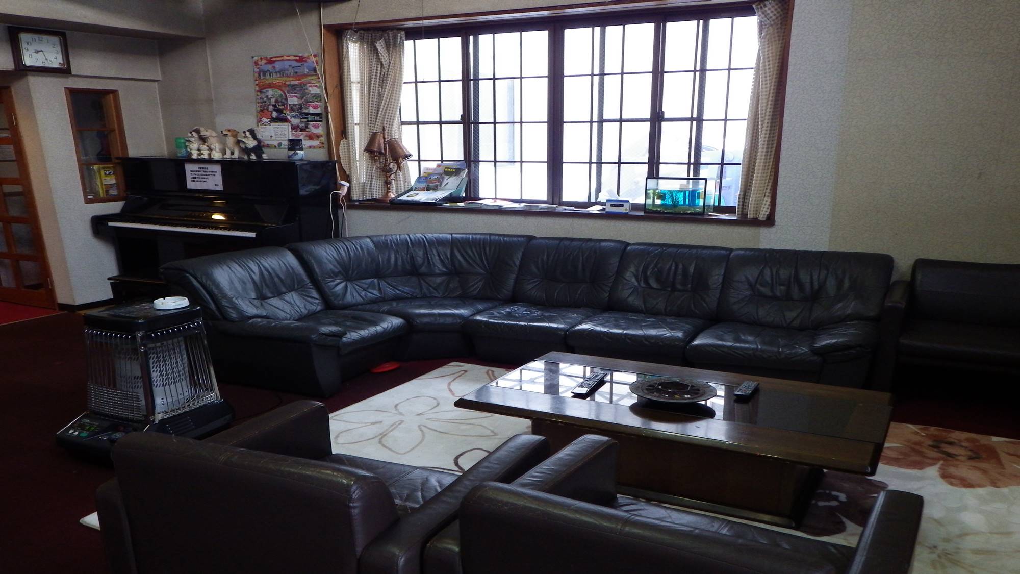 *【ロビー】まずはこちらで荷物をおろしてのんびり♪