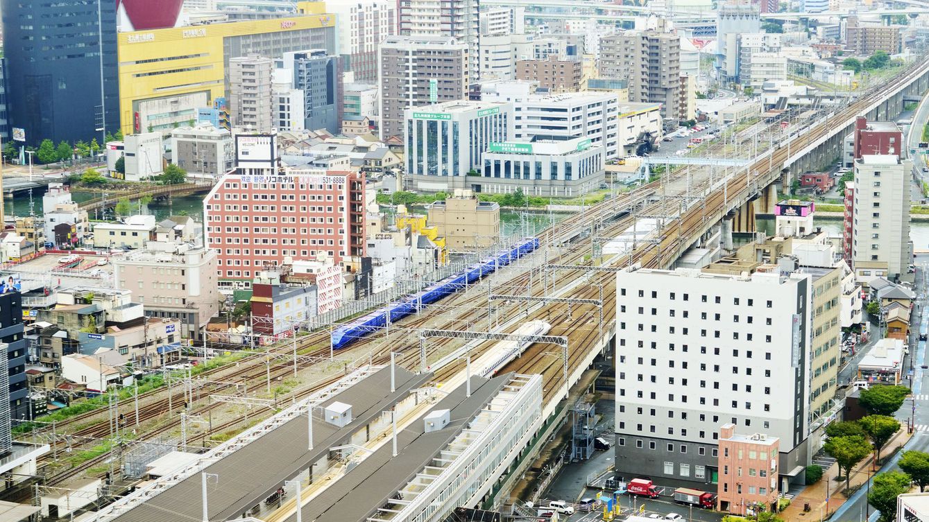 トレインビュー『小倉駅を行き交う列車を見に行こう』スーペリアフロア〜 選べるプラレール特典付〜