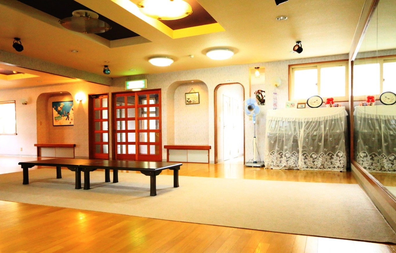 冬季★素泊り★最終チェックイン 21時まで可能♪美肌効果抜群《 天然温泉 戸倉の湯 》をゆっくり堪能