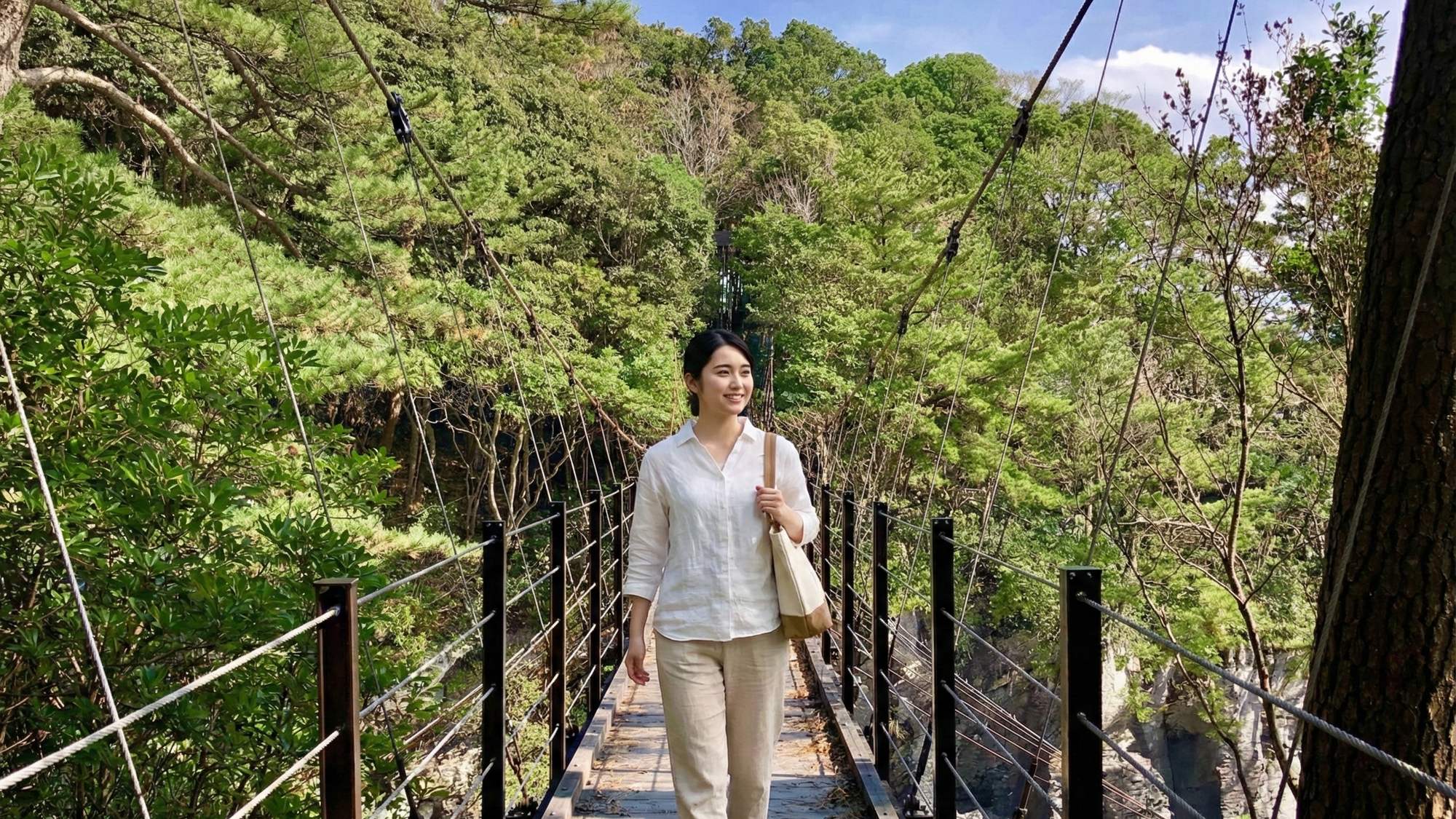 ・【無料の体験プログラム】伊豆高原の絶景スポット「橋立吊橋」自然散策。自由にご参加いただけます