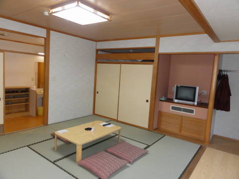 Kamar Jepang 10 tatami, bebas rokok