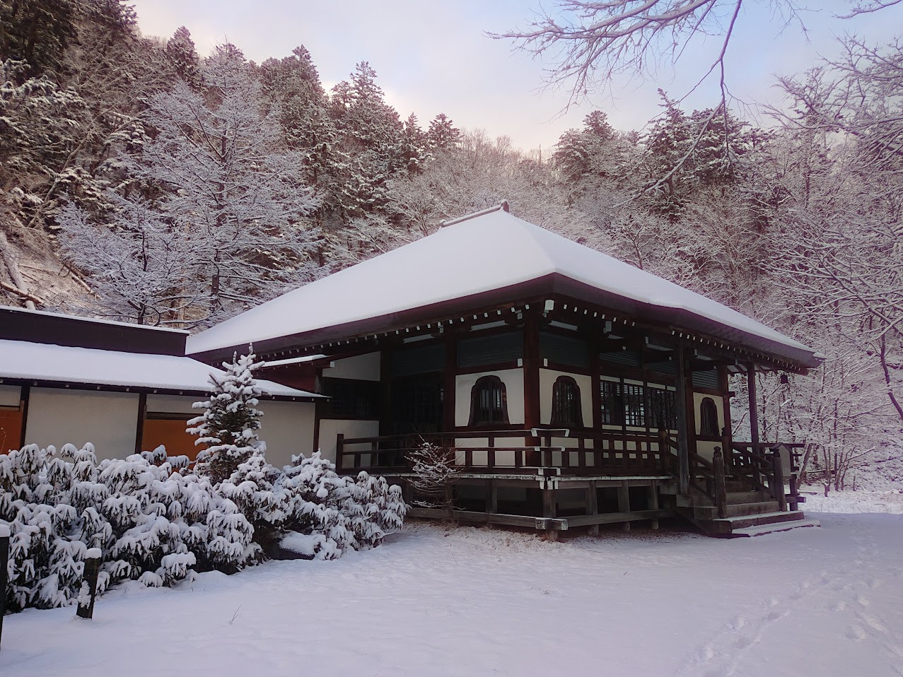 温泉寺本堂