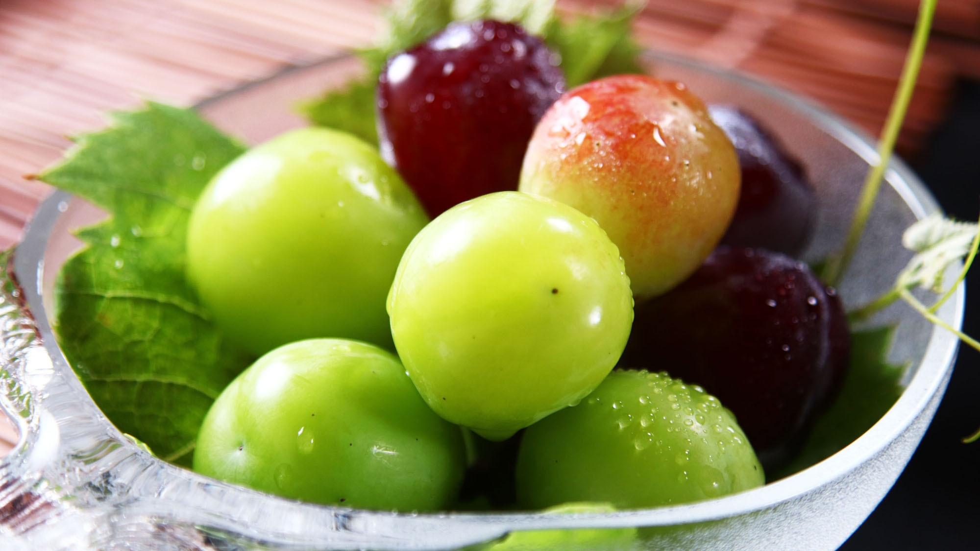 【ヘルシー会席 × 馬刺し】鴨すき焼き or 鴨みそ鍋 ◇ ミニ鴨鍋チョイス♪