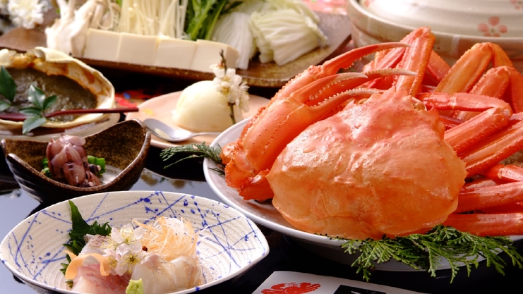 ＜旬の香住ガニ「カニ刺し＆カニスキ＆焼きガニ」＞３種類の食べ方で良質な蟹を堪能