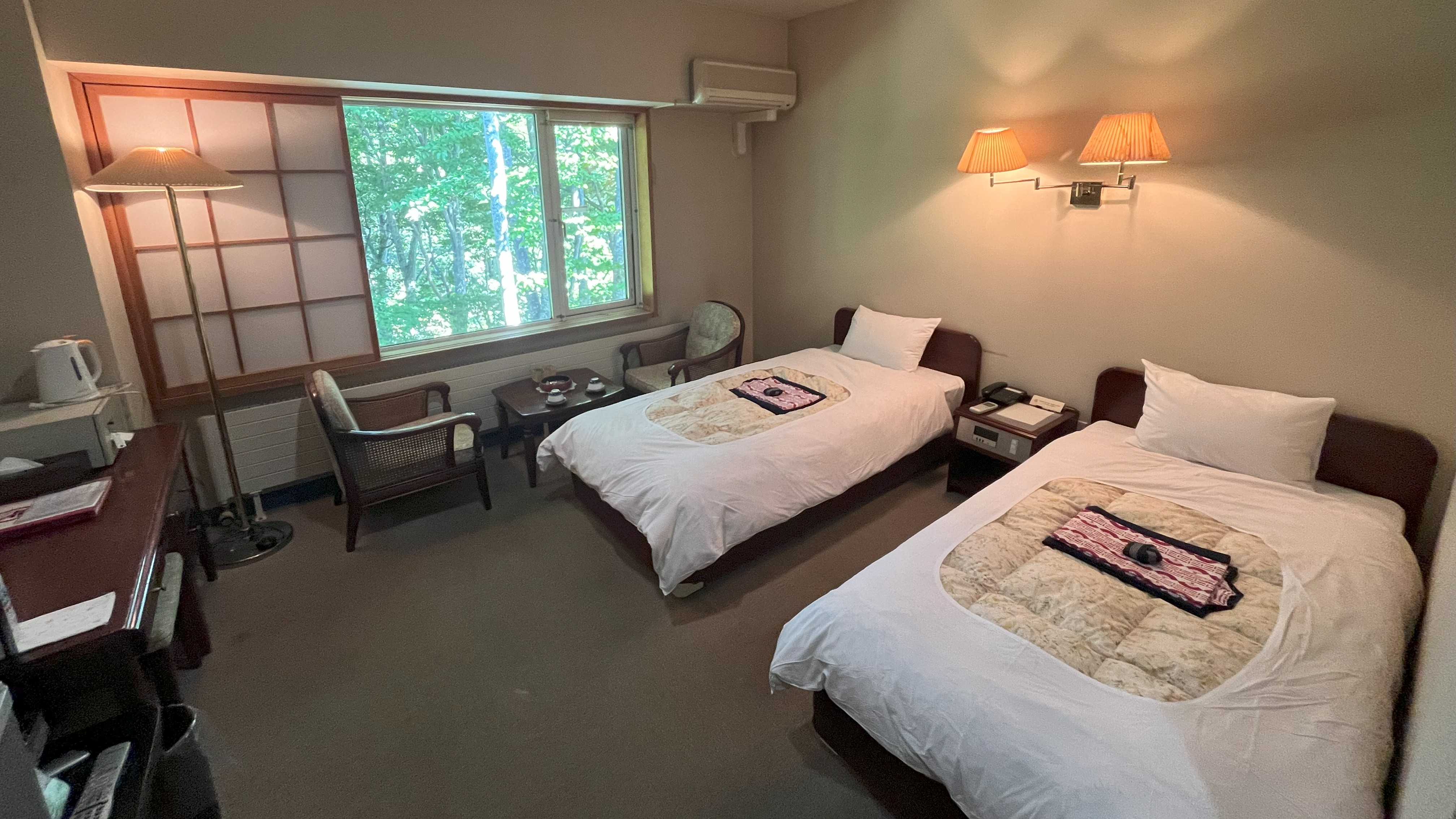 洋室　ツインベッド