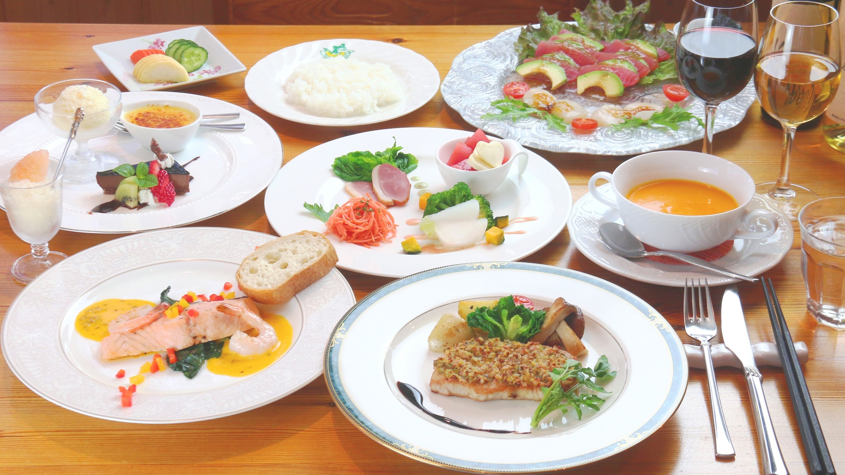 山梨で食事がおいしいペンション