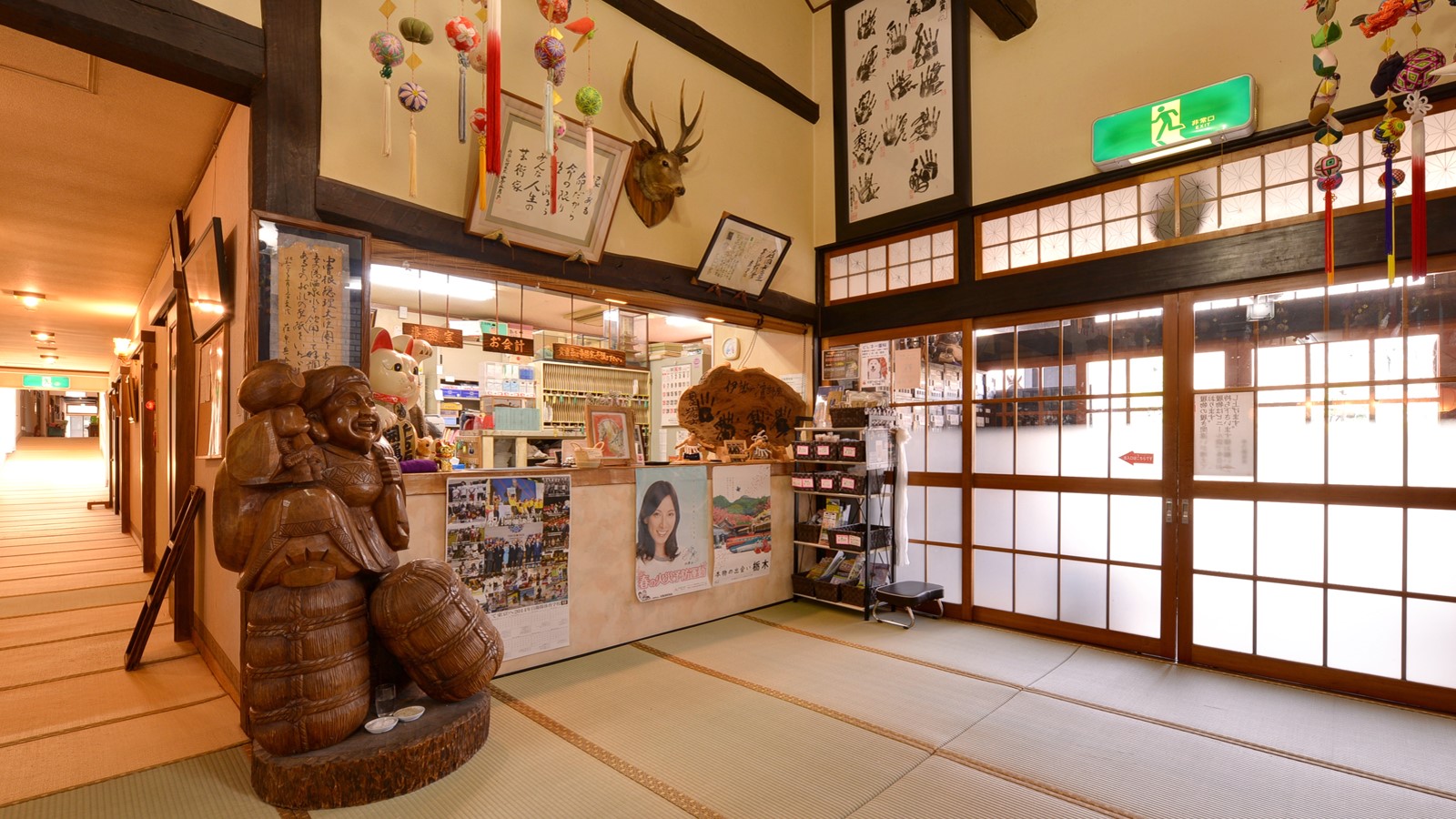 *フロント/ご不明な点がございましたらお気軽にお問合せ下さい