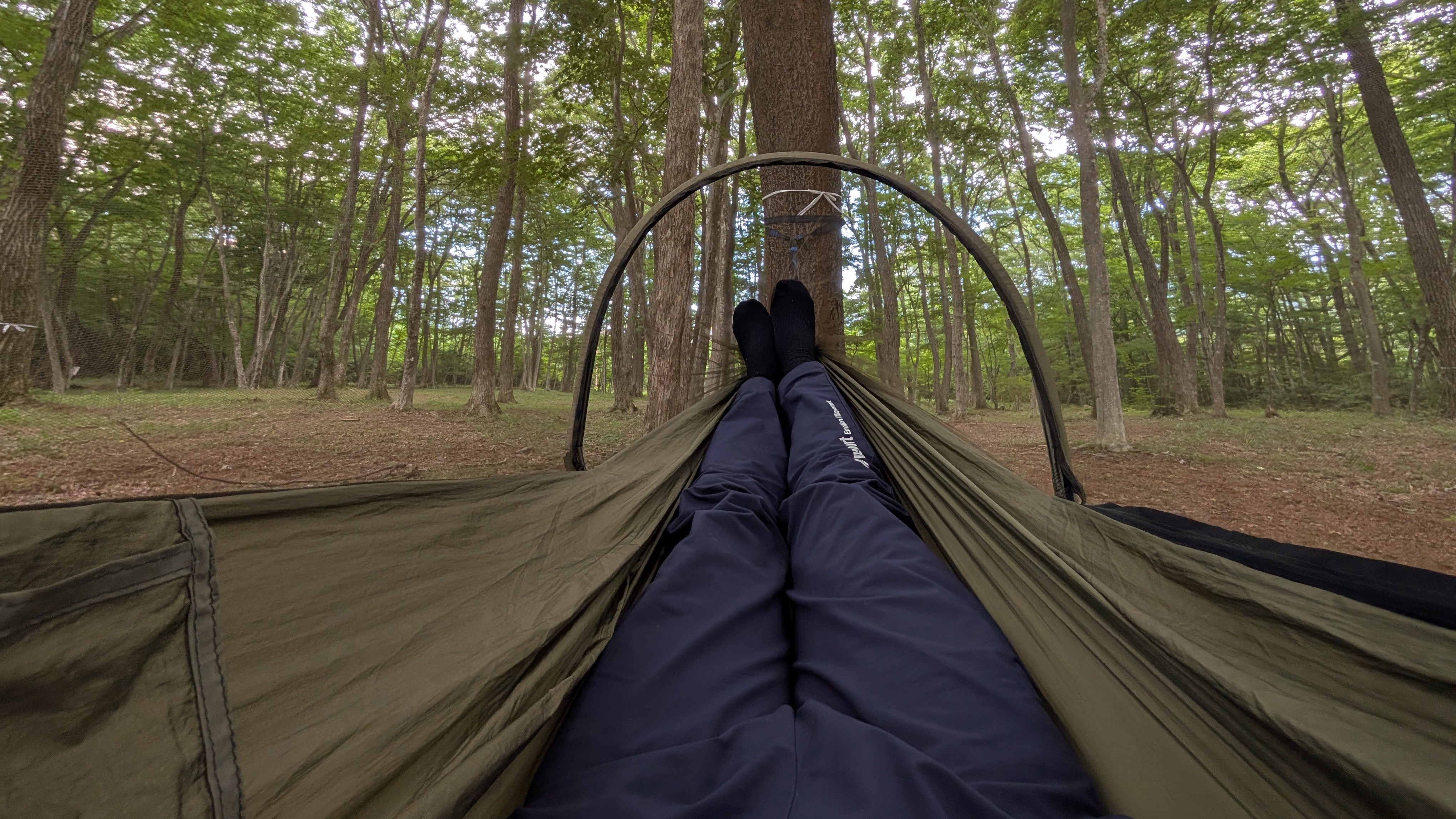 *【ハンモック（一例）】森の中でゆったり揺られてリフレッシュ