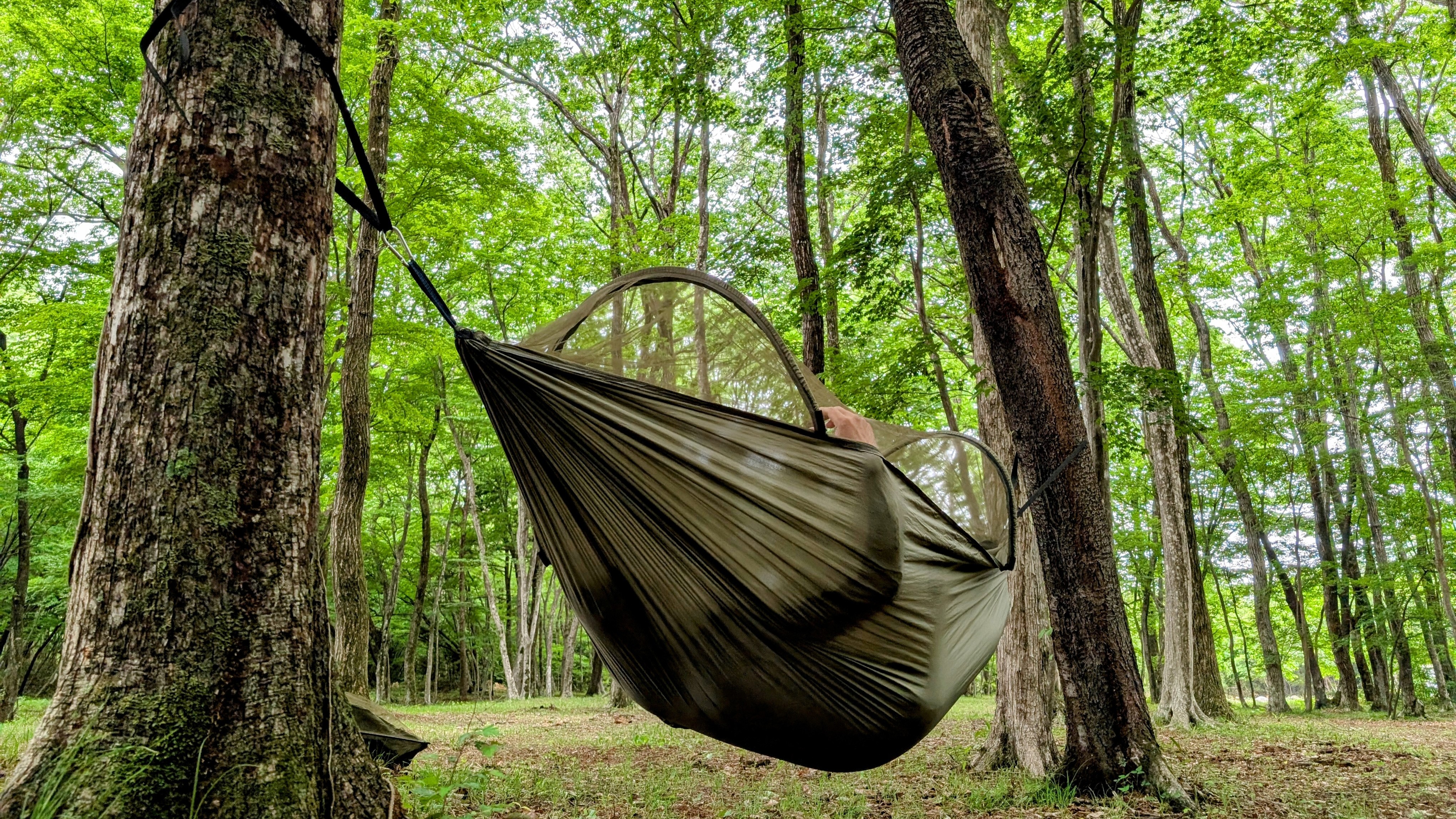 *【ハンモック（一例）】森の中でゆったり揺られてリフレッシュ
