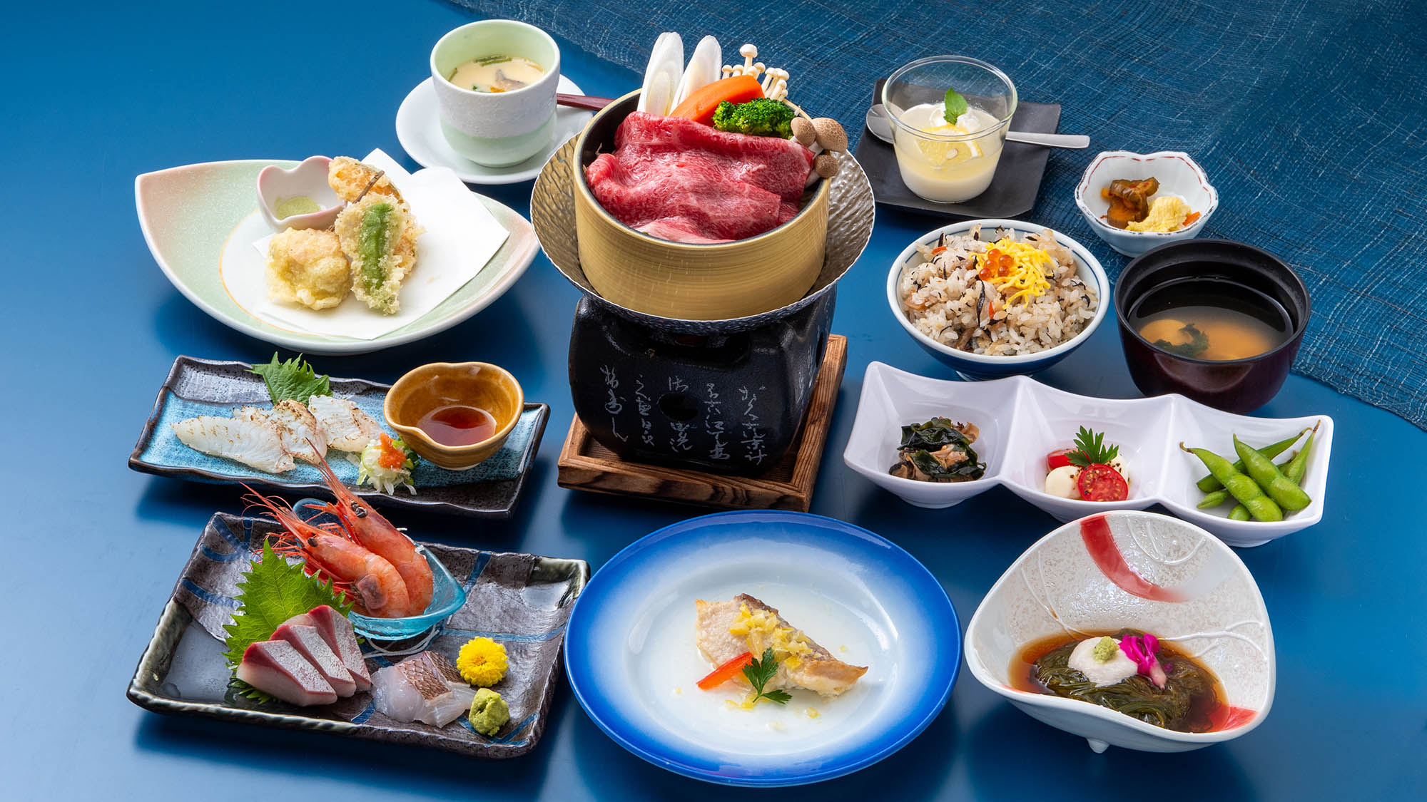 ・【スタンダードコース（一例）】和牛のせいろ蒸しやお刺身などが楽しめるスタンダードなコースです