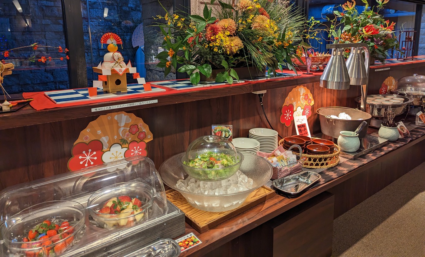 〈12/31~1/2〉夕食17：00〜　 年末年始特別プラン　10時チェックアウト