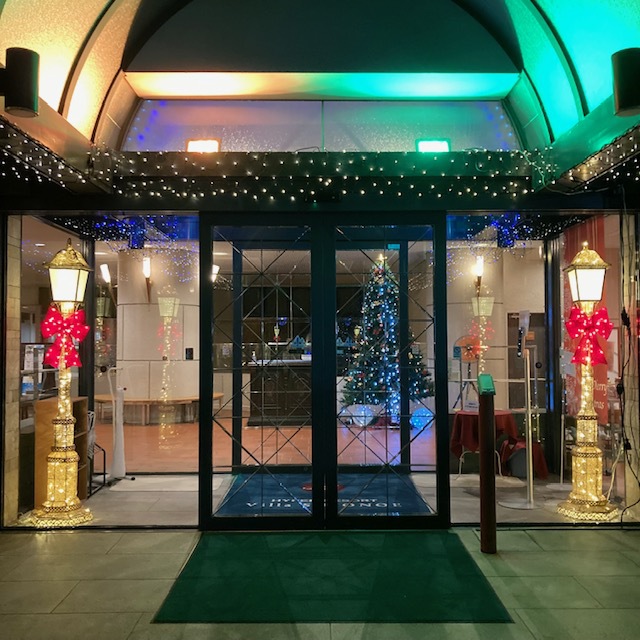 〈12/23・12/24〉前半の部17：30〜　クリスマスディナー【original】＆演奏会