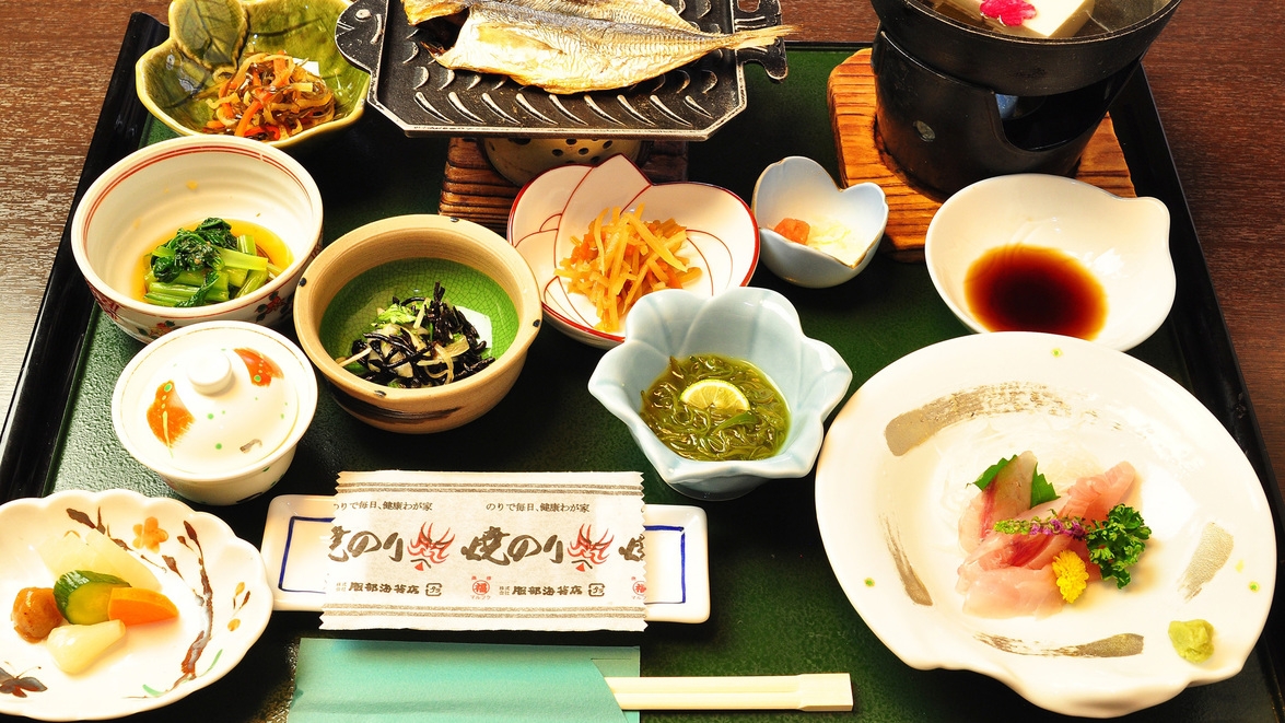 【3世代プラン】2部屋目は割引♪『波音会席』＋お造りは舟盛り！夕食は一緒に、朝食は別々もOK♪