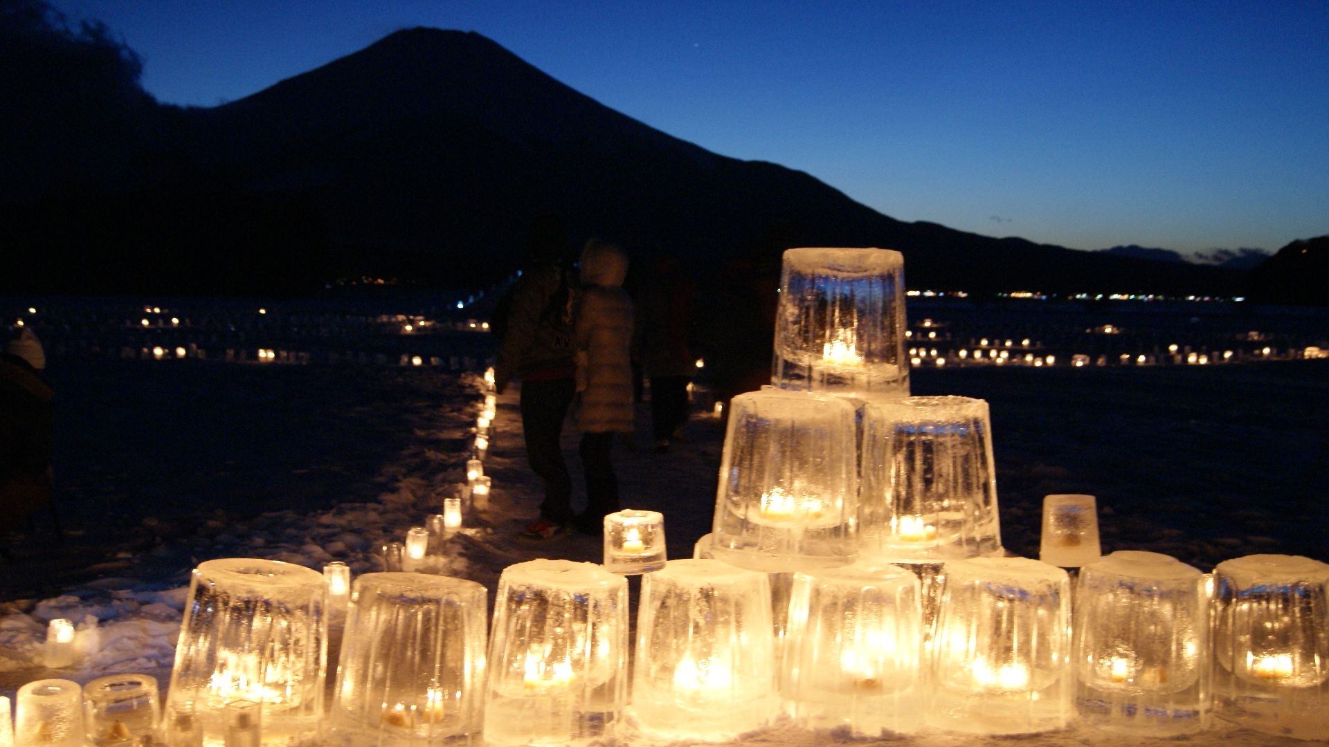 アイスキャンドルフェスティバル。