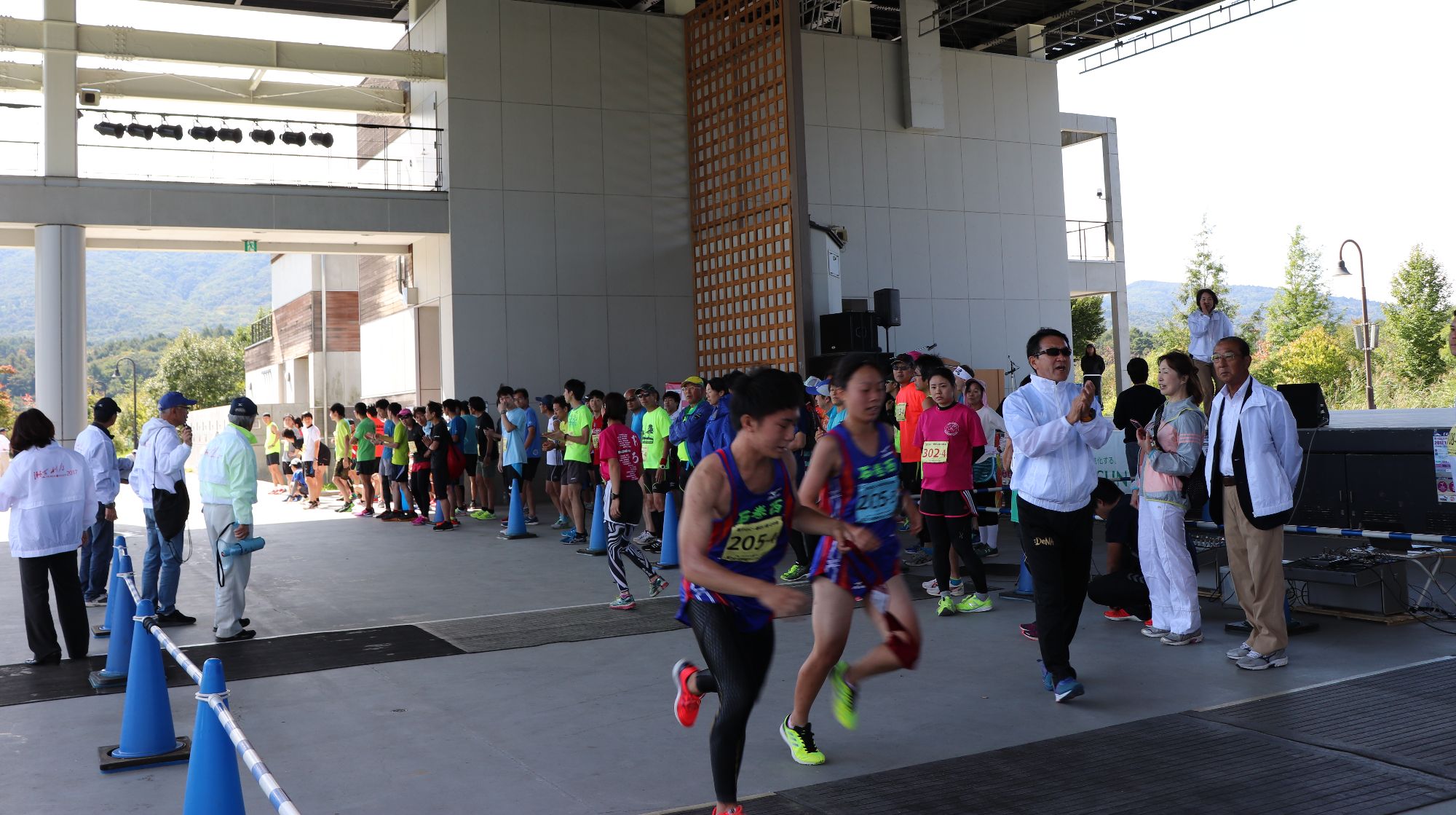 リレー方式のマラソン大会。