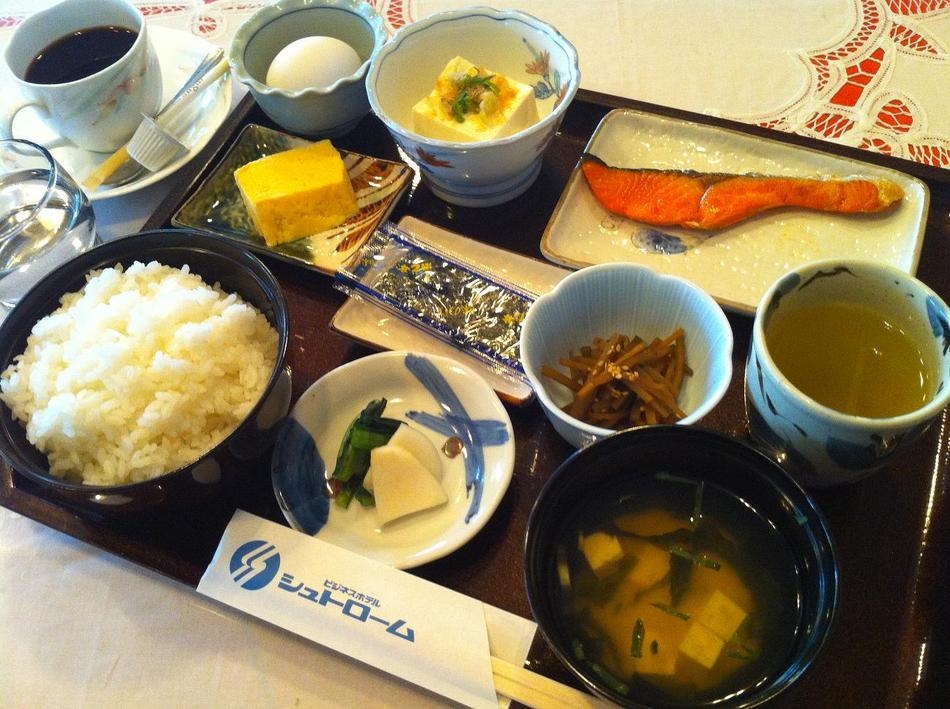 【ポイント10倍♪】朝食付きプラン
