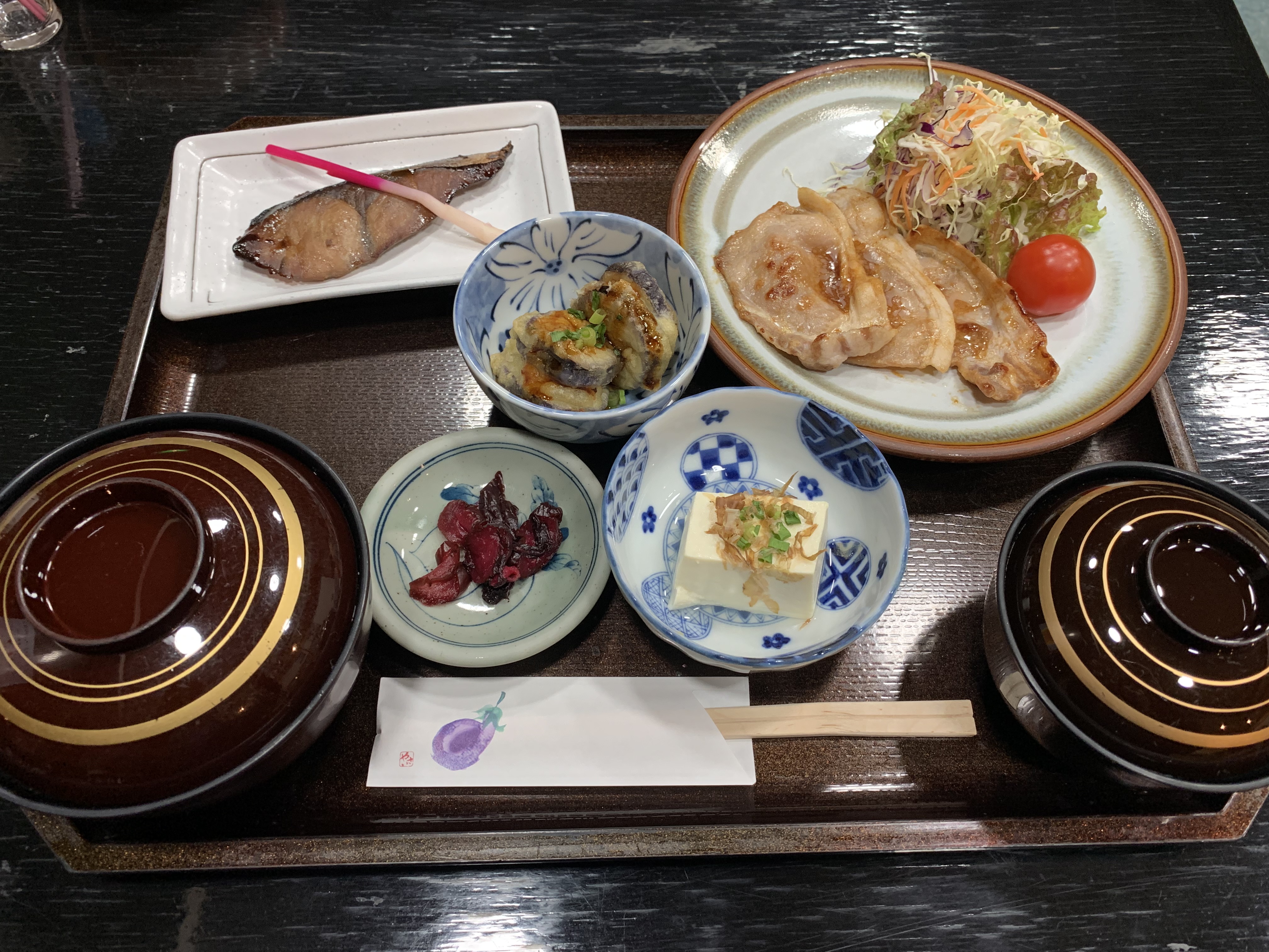豚の生姜焼き定食