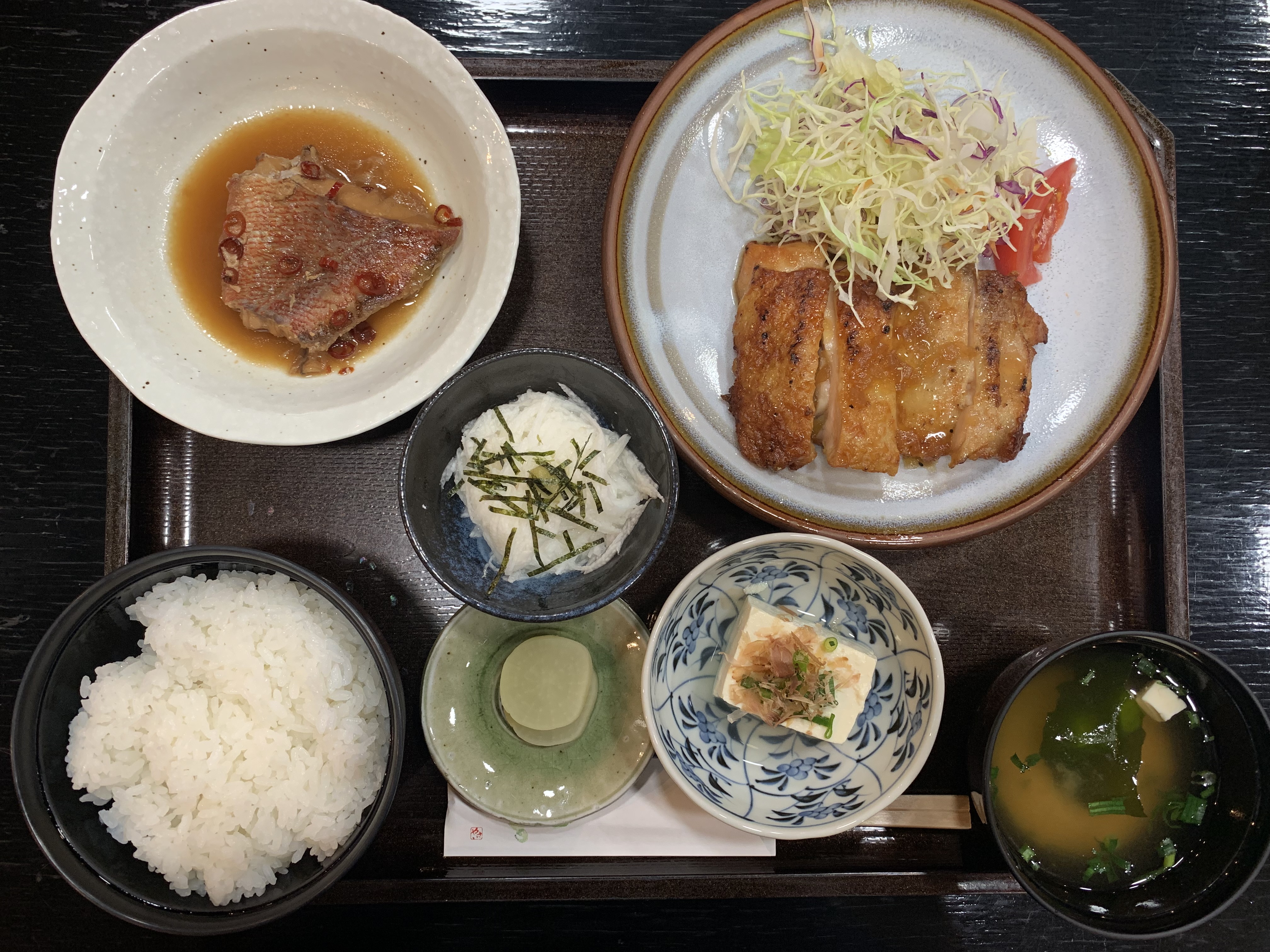 日替わり夕食：チキンステーキ定食