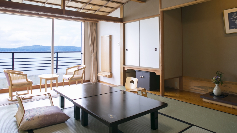 「白鷺亭」和室１０畳☆海の見える部屋
